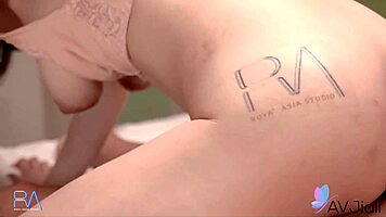 中国人ティーン18+ 小夜夜、ボーイフレンドとハードファックで喘ぎまくり！