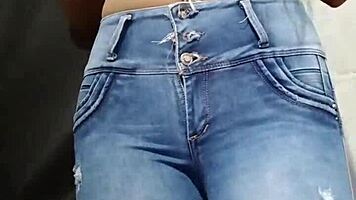 18 teen tight pussy in her room she accidentally sends video to her teacher