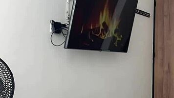 Cute Brunette Enters Room For Sloppy Blowjob And Creampie With Amateur Couple