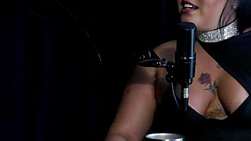 Começou Com Massoterapeuta Cobra Por Hora E Em Quem Ela Mama Senta Ou Passa - Pri Melancia Watch On Sheer Red