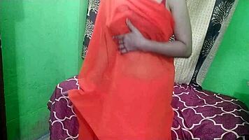 Indian Bhabhi First Time Fuck In Saree