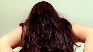 Doña Mary craves cock, husband neglects her