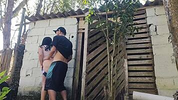 Recebi o pedreiro para orçamento sabia que ele não resistiria ao meu cu