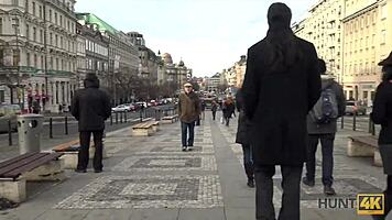 the cuckold watches his gf cum thanks to the rich guy