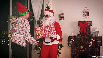 i cheat on mama noel and fuck her on christmas