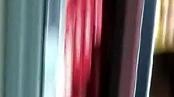 Candid booty shots captured