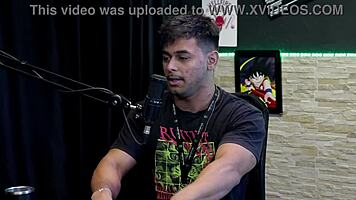 Difficult to seduce girl without disgusting fetishes!