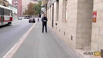 hunt4k dulce venganza delante de su novio