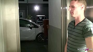 i had a risky fuck in the elevator with this teen 18+