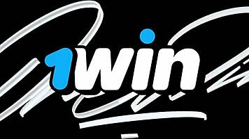 Esposa Degenerada Se Desnuda Frente a Camara y Toma Ducha