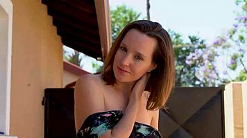 Slutty Outdoor Smoking