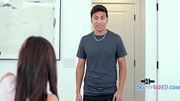 She Said If I Eat Her Out She Will Fuck Me