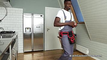 skilled plumber fixes pussy with bbc