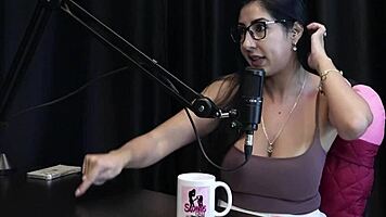 Swing house leisure! Bisexual group sex in sea and on maximo garcia - renatinha melo sheer red.