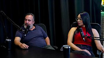 Arruma Mulher Na Rede Social A Bbw Vende Mais Falou Do Nome Ted A Pandemia Foi O Melhor Momento Pro Pornô E A Atriz Inventou Que - Binho Ted Ted Oficial Watch On Sheer Red