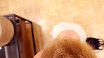 Ey, engañé a esa linda rubia 18+ para que mostrara sus tetas y follara su coño apretado