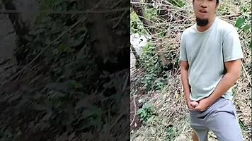 Outdoor Blowjob With Wet Pussy Creampie