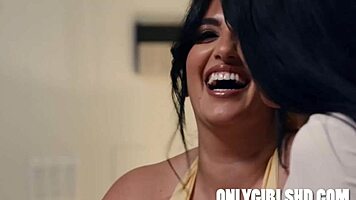 Oily Little 18+ Puck