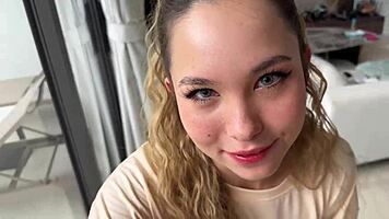 Small 18+ Asian Mouth Swallows Cock Passionately