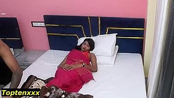Beautiful teen girl having sex with thief indian teen sex 😍