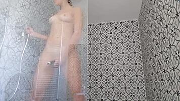 I had a very hot and sensual shower with my beautiful latina babe 😘