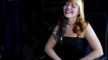 Anxiety after holidays shocks with man's ass and doll fetish 😱