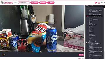 Korean Couple Engages in Amateur Hotel Sex with Passionate Positions and Close-Ups