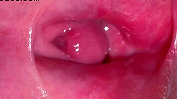 i-i licked amateur pink pussy after virginity loss