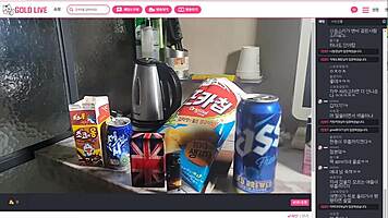 Korean Couple Engages in Amateur Hotel Sex with Passionate Positions and Close-Ups