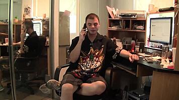 Milf Lexi Lockhart Likes Young Cock