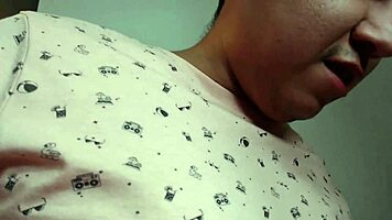 did i teach her to suck cock first time in threesome?