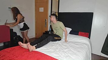 i role play as a cleanin girl in sexy outfit, giv blowjob to client befor fuckin him