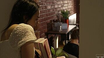 my cute girlfriend enjoys peeping and sucking my huge cock passionately