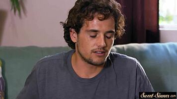 hey, glamcore teen sprayed with warm cum