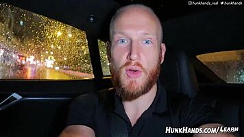 Amateur Asian Wife Cheats With Masseuse, Squirting In Singapore