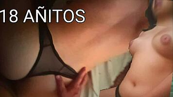 jovencita caliente montando rico y acabando en perrito duro 😍