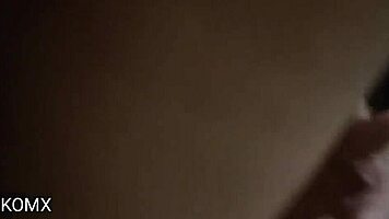 jovencita caliente montando rico y acabando en perrito duro 😍