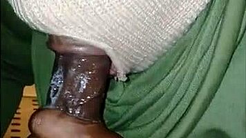 i gives super sloppy deep throat