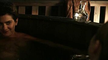 Gaby Hoffmann And Cherry Jones In Transparent