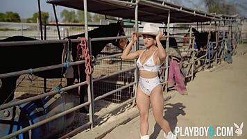 I flaunt my big natural tits