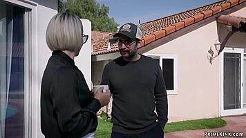 Gardener tie and fuck stepmom and teen