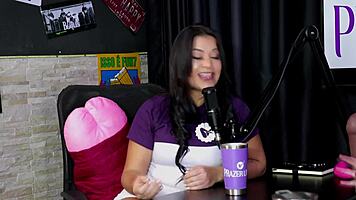 Hot amateur shows tits and gets pussy licked after bus confession