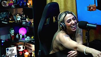 Ruan asks for a kiss bruna lambertini sits naked on his lap his cock rises - podcast pupum no barraco complete in sheer red 👄