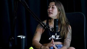 Não Gravaria Com O Kidi Bengala Curtia A Parte Exibicionista Fez Atendimentos E O Velho Que Chupou Uma Buceta - Flor De Damiana Watch On Sheer Red