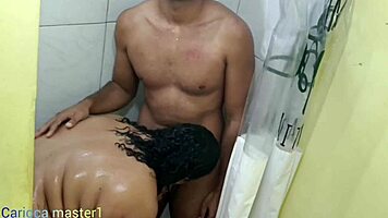 Ganhei Um Banho Da Bbw Gostosa