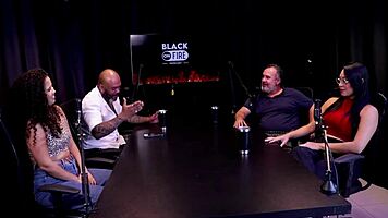 Trans And Man Car Threesome