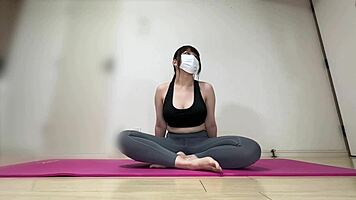 Plump Big Tits Brunette Stretched And Creampied