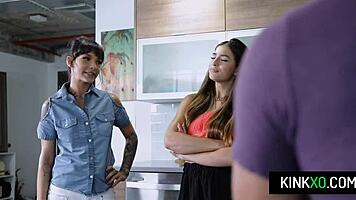 oh yeah kitty carrera and sofie reyez in wild threesome blowjob