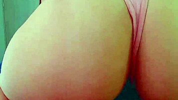 Does Big Round Ass Latina Ride Big Cock HD POV?