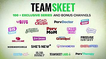 Sexually Frustrated Siblings Eat Out Each Other During Quarantine